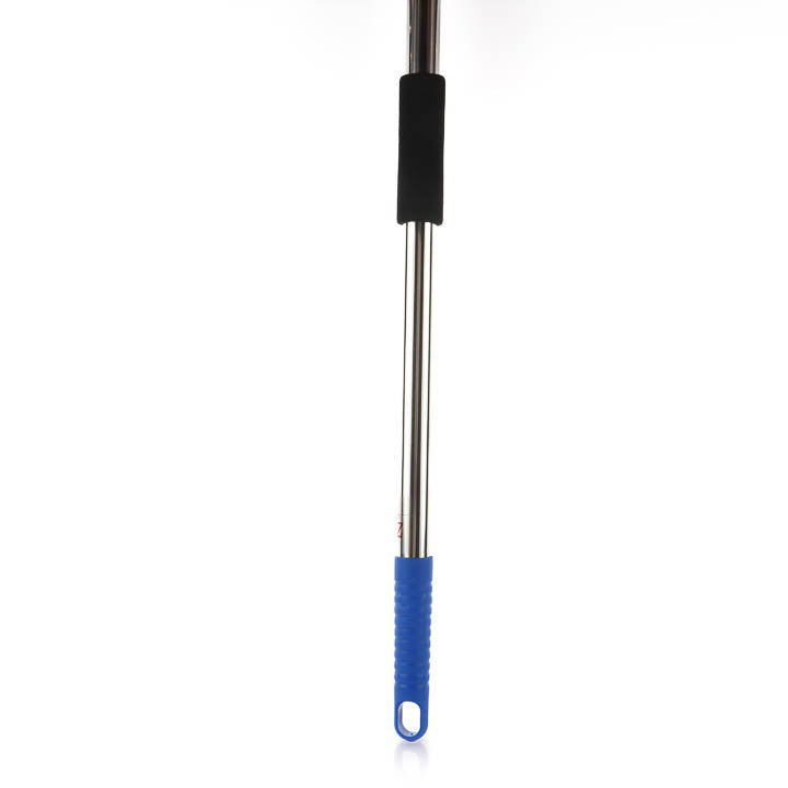 Close-up view of the Z Flow mop hande
