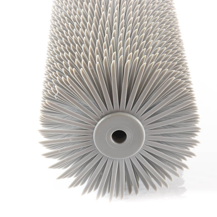 Close-up view of the 18-inch plastic spiked roller core showing individual 1.5-inch radial spikes and end cap mount.